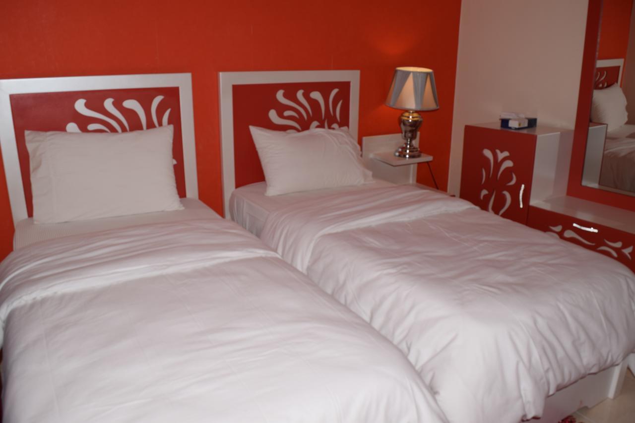 Leader Apartments 2 Kuwait City Bagian luar foto