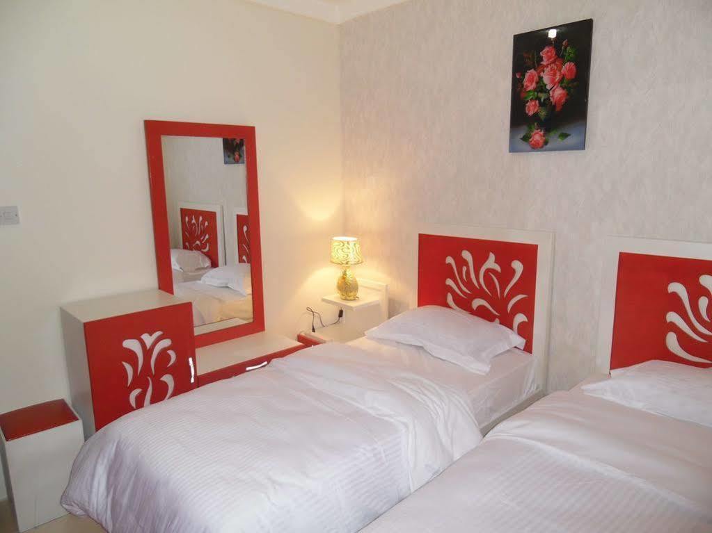 Leader Apartments 2 Kuwait City Bagian luar foto