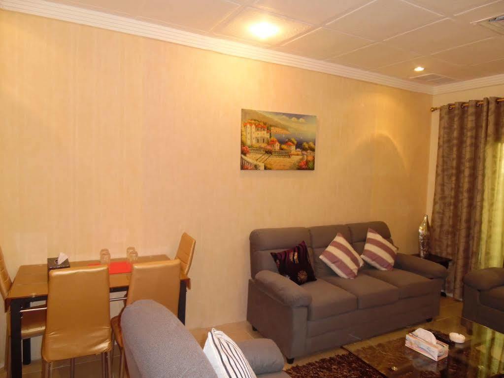 Leader Apartments 2 Kuwait City Bagian luar foto